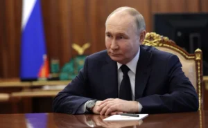 Путин поздравил бойцов двух полков с присвоением гвардейских наименований